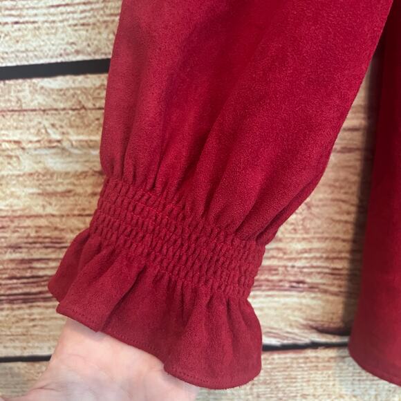 Tuckernuck Easton Faux Suede Blouse Small Swing Top Red Velvet Business Casual - Picture 3 of 5